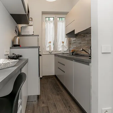 아파트 Francesca - Metro Basilica San Paolo